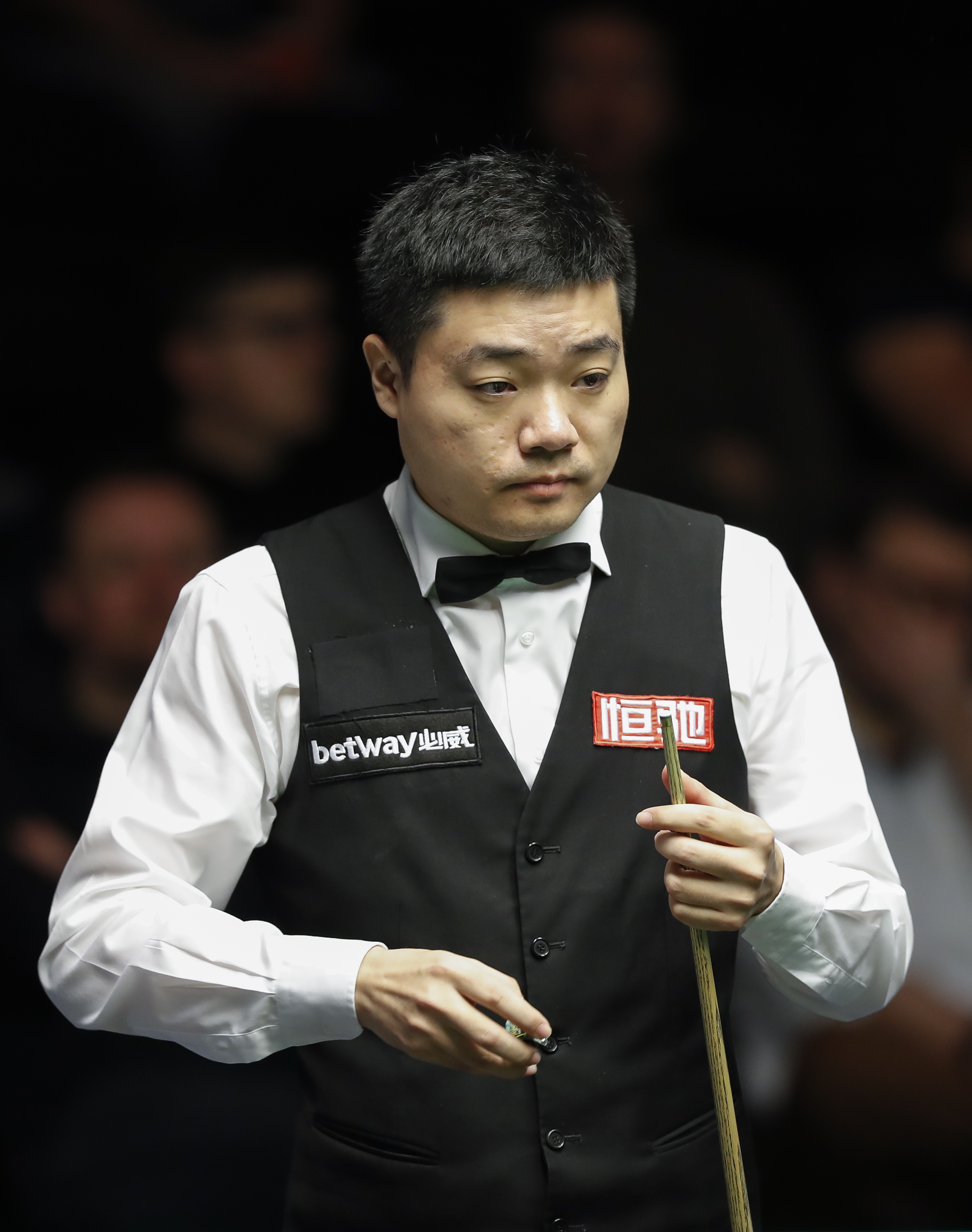 但整体进攻 但整体进攻